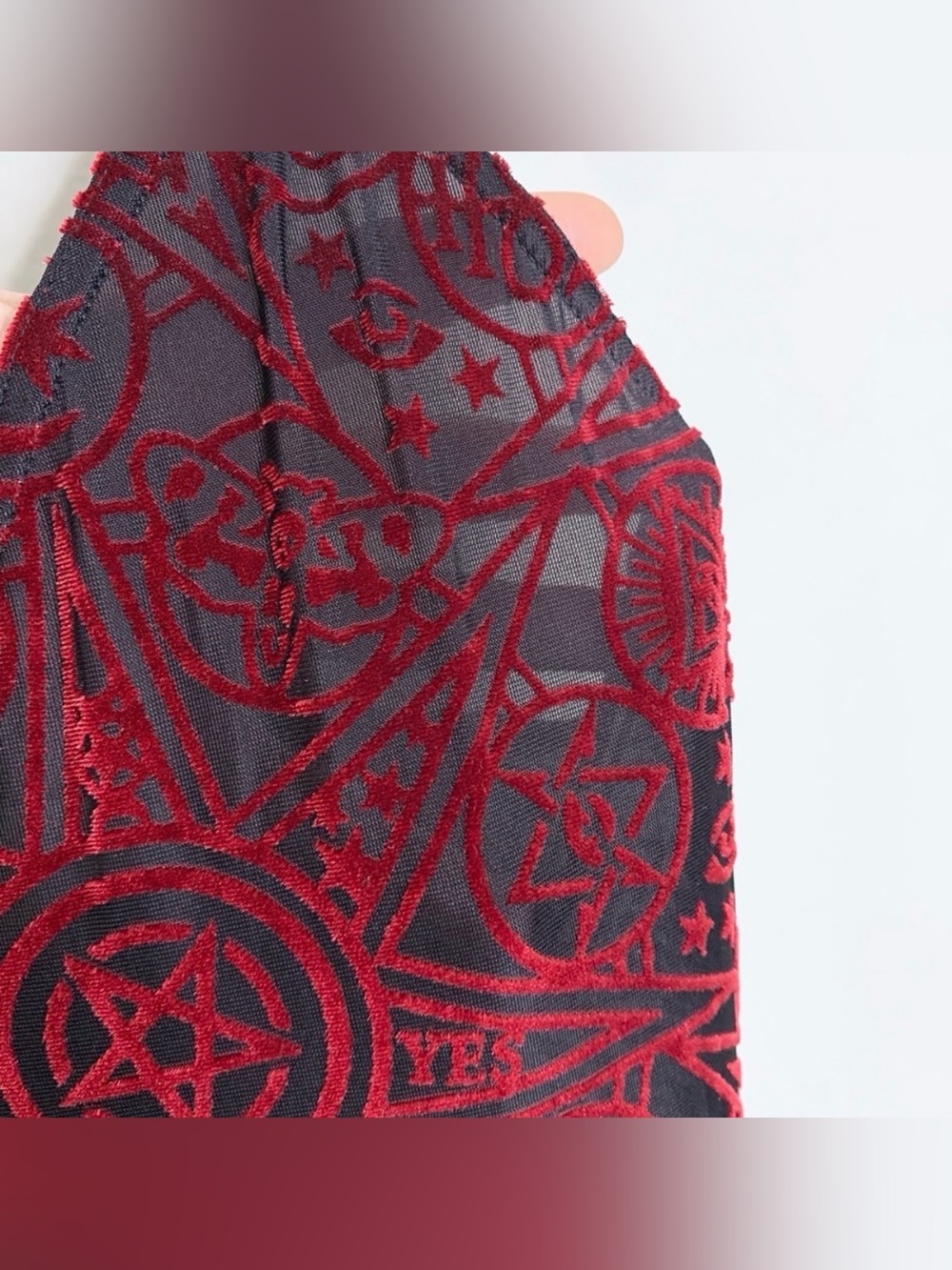 🧛🏻♀️🌹NWT HEX Blackmilk DISCONTINUED/RARE Velvet Asymmetrical Handkerchief Dress - Picture 8 of 8